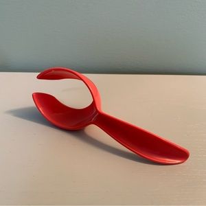 Tupperware Egg Lifter Spoon New